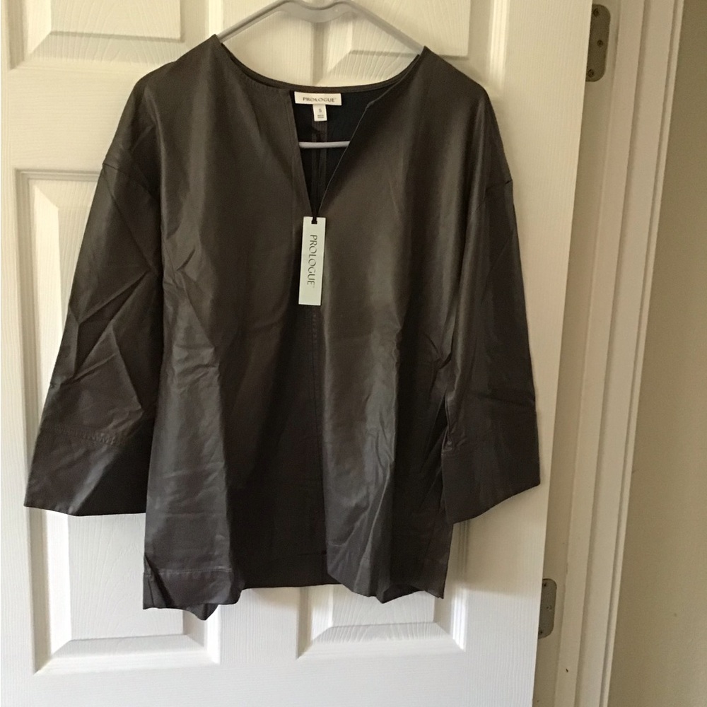PROLOGUE TOP /NWT